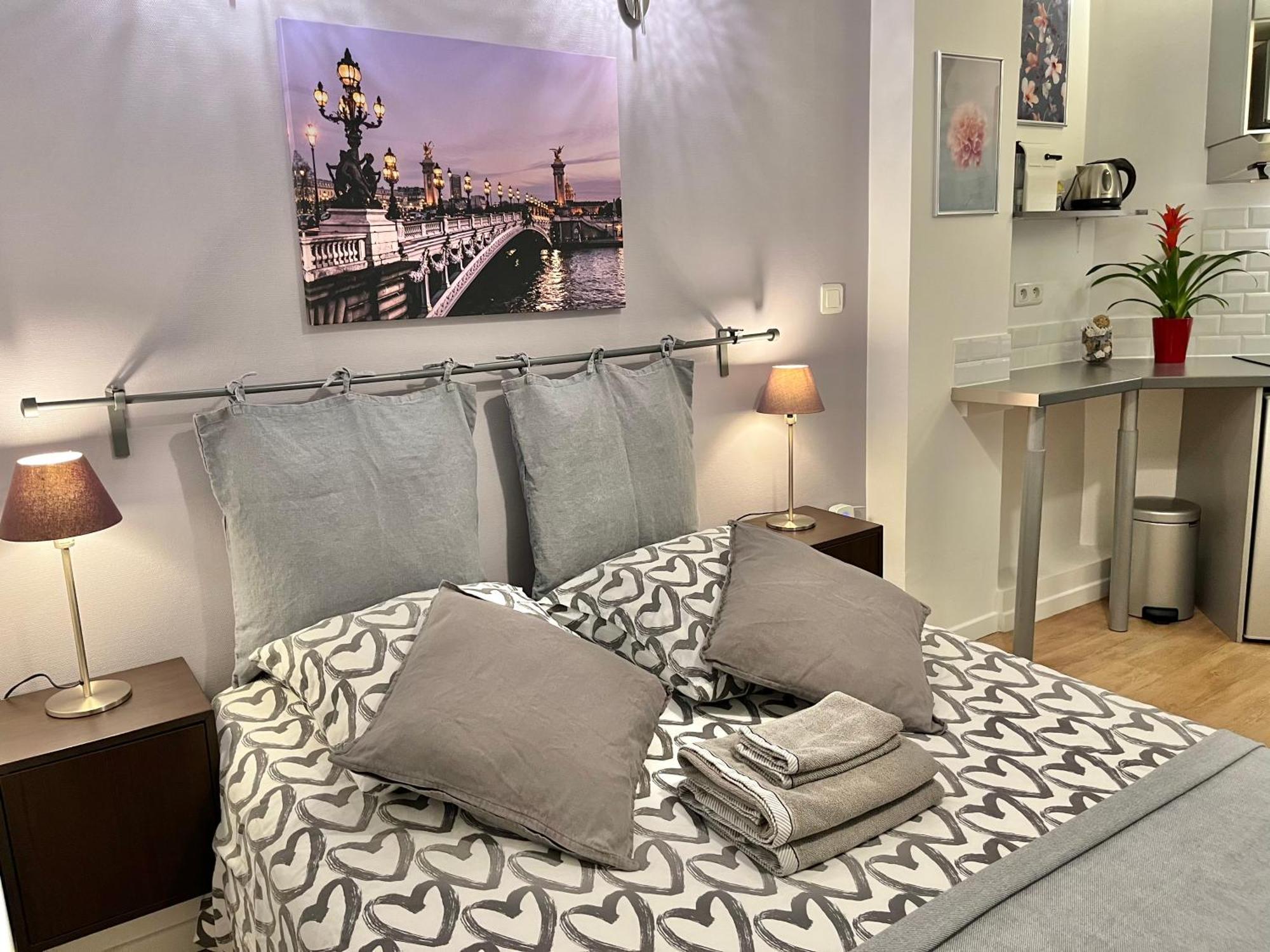Apartment Paris Studios Екстер'єр фото