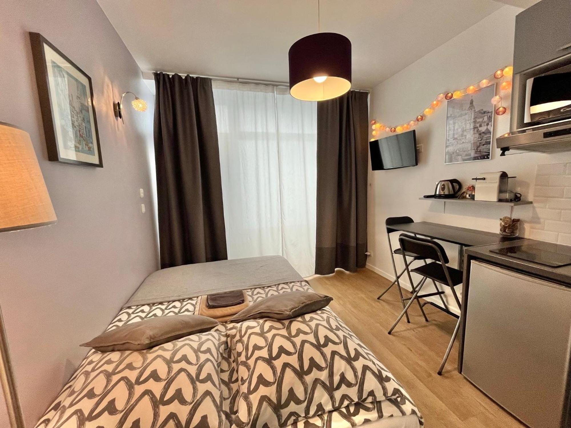 Apartment Paris Studios Екстер'єр фото